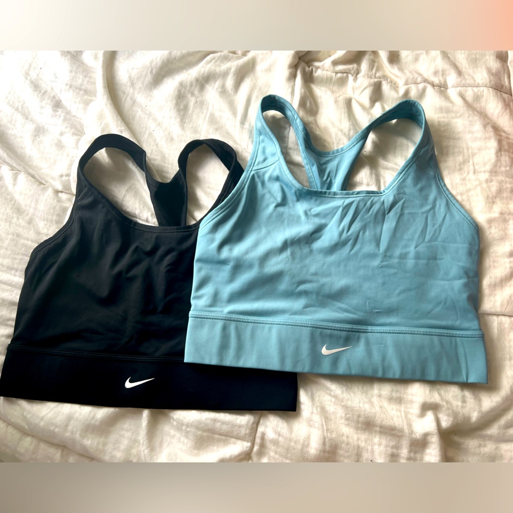 SET OF NIKE SPORTS BRAS